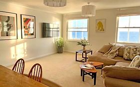 Stunning Seafront Flat,St Leonards