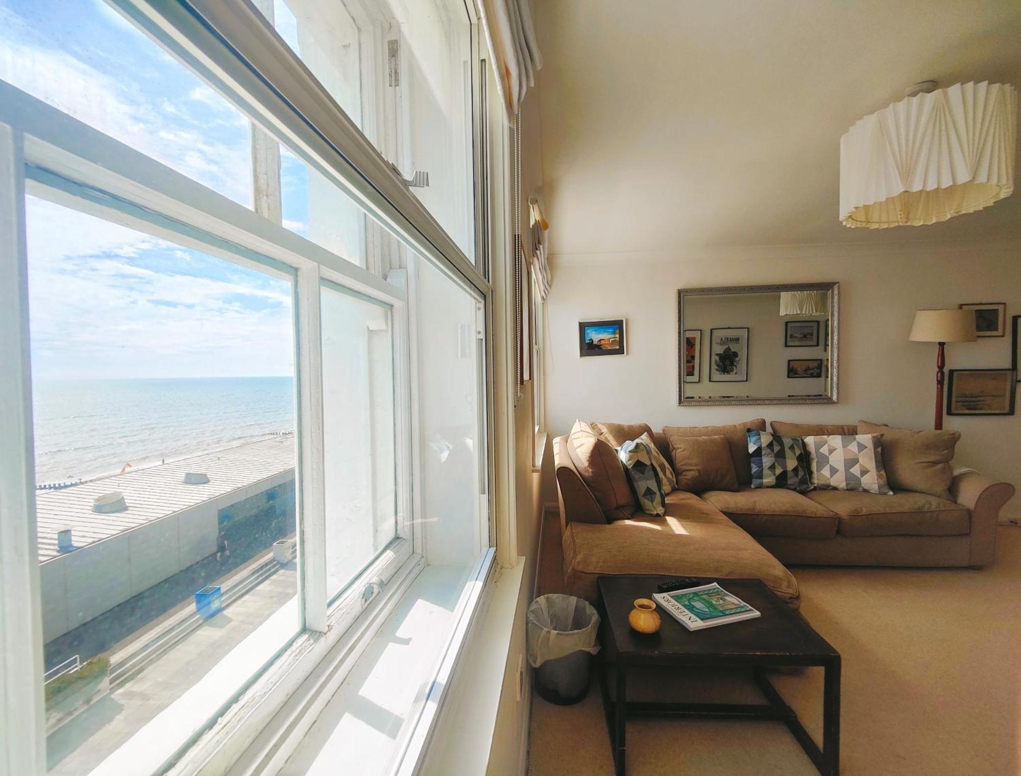 Stunning Seafront Flat,St Leonards Apartment Exterior photo